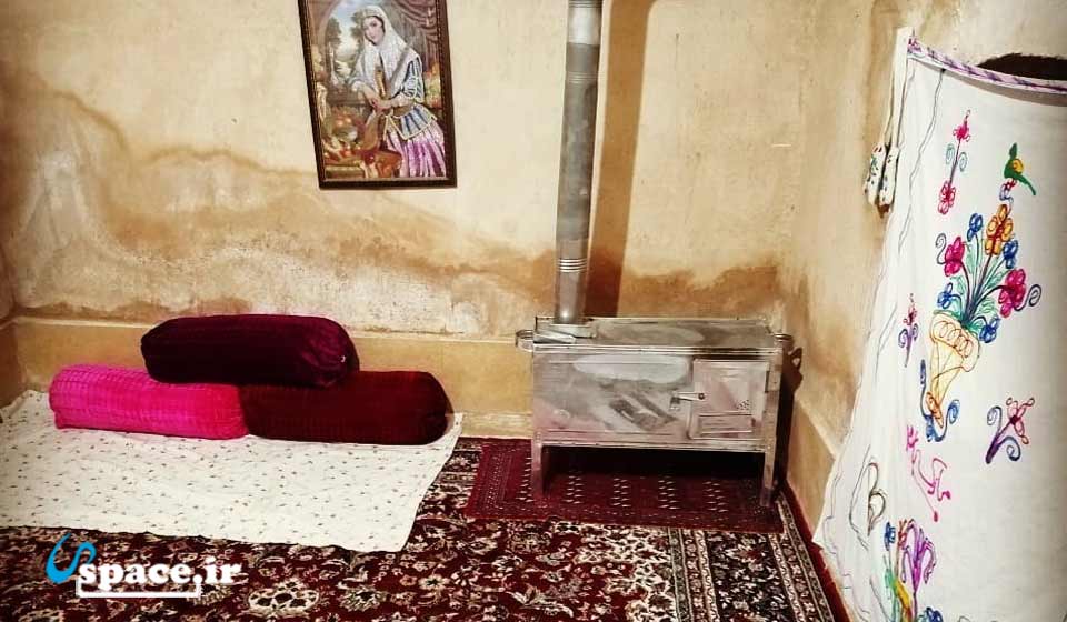 اتاق اقامتگاه بوم گردی بابا نادر - شاهرود - روستای رضا آباد